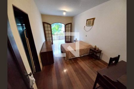 Casa à venda com 4 quartos, 442m² em Barra da Tijuca, Rio de Janeiro