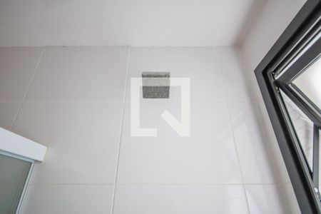 Banheiro 2 de apartamento à venda com 3 quartos, 63m² em Recanto das Rosas, Osasco
