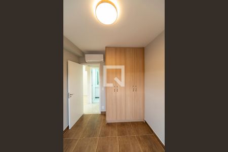 Quarto de apartamento para alugar com 2 quartos, 56m² em Nova Aldeinha, Barueri