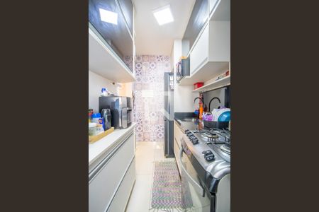 Cozinha de apartamento à venda com 3 quartos, 54m² em Conceicao, Osasco