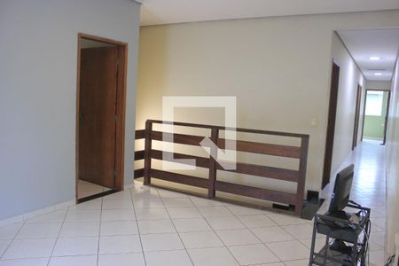Sala 2 de casa para alugar com 4 quartos, 220m² em Vila Saiago, Guarulhos