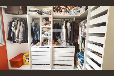 Quarto 1 de apartamento à venda com 2 quartos, 50m² em Vila Roque, São Paulo