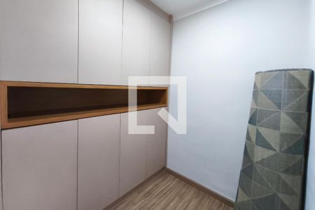 Quarto 2 de apartamento para alugar com 2 quartos, 48m² em Jardim Nova Europa, Campinas
