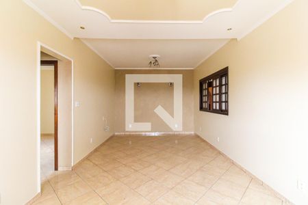 Sala de casa para alugar com 3 quartos, 150m² em Limoeiro, São Paulo