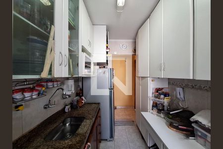 Cozinha de apartamento para alugar com 3 quartos, 65m² em Vila Nova Cachoeirinha, São Paulo