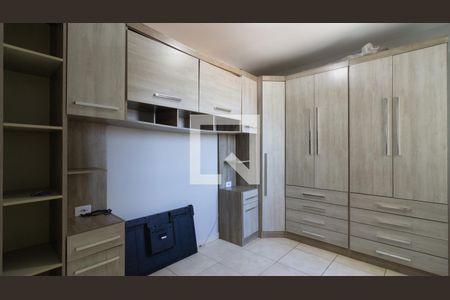 Quarto 1 de apartamento à venda com 2 quartos, 38m² em Vila Nhocuné, São Paulo