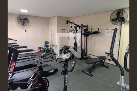 Apartamento à venda com 2 quartos, 56m² em Vila Carmosina, São Paulo