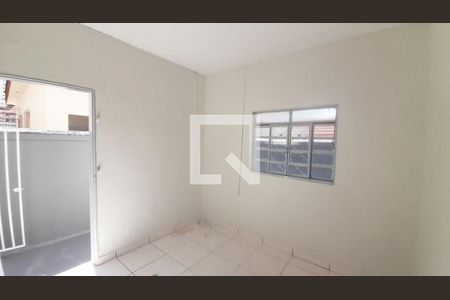Sala de casa para alugar com 1 quarto, 60m² em Centro, Uberlândia