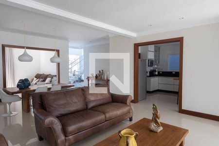 Sala de casa à venda com 4 quartos, 420m² em Jardim Guapira, São Paulo