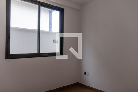 Quarto 1 de apartamento à venda com 2 quartos, 77m² em Alto Barroca, Belo Horizonte