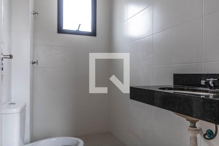 Banheiro da Suíte de apartamento à venda com 2 quartos, 83m² em Alto Barroca, Belo Horizonte