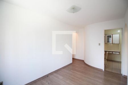 Sala de apartamento para alugar com 1 quarto, 45m² em Indianópolis, São Paulo