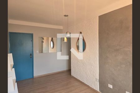 Sala  de apartamento para alugar com 2 quartos, 65m² em Picanço, Guarulhos