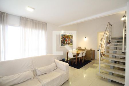 Sala de apartamento para alugar com 4 quartos, 250m² em Jacarepaguá, Rio de Janeiro