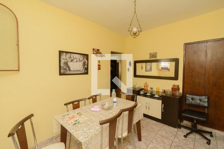 Sala de Jantar de casa à venda com 4 quartos, 150m² em Lindéia, Contagem