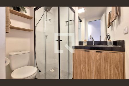 Banheiro de kitnet/studio à venda com 1 quarto, 25m² em Pompeia, São Paulo