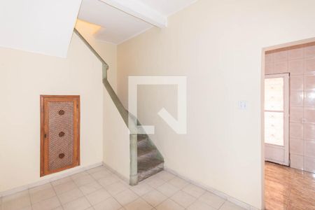 Hall de casa para alugar com 5 quartos, 115m² em Imperial de São Cristóvão, Rio de Janeiro