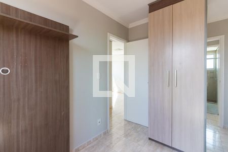 Quarto 1 de apartamento para alugar com 2 quartos, 52m² em Jardim Roberto, Osasco