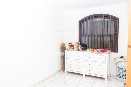 Quarto 2 de casa à venda com 4 quartos, 175m² em Vila Sao Paulo, São Paulo