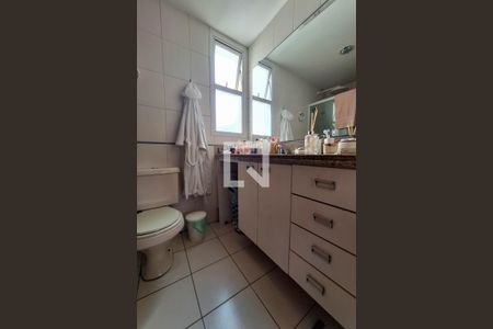 Apartamento à venda com 115m², 3 quartos e 1 vagaBanheiro da Suíte 