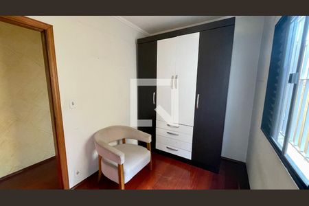 Quarto 2 de casa à venda com 3 quartos, 145m² em Jardim Santa Clara, Guarulhos