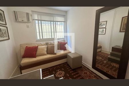 Quarto de casa de condomínio para alugar com 5 quartos, 250m² em Barra da Tijuca, Rio de Janeiro