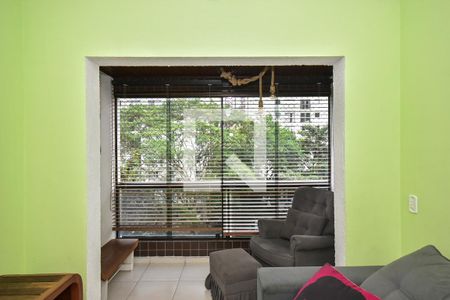 Varanda de apartamento para alugar com 3 quartos, 100m² em Jardim Londrina, São Paulo