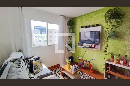 Sala de apartamento para alugar com 2 quartos, 50m² em Parque Santa Rosa, Suzano