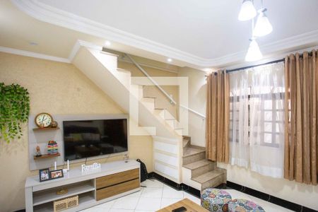 Sala de TV de casa à venda com 3 quartos, 198m² em Vila Padre Anchieta, Diadema