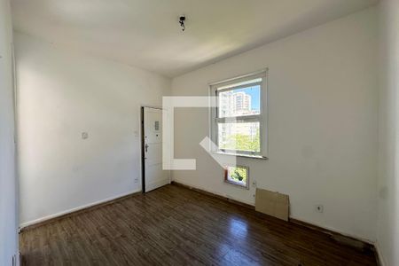 Sala/Quarto de kitnet/studio para alugar com 1 quarto, 22m² em Humaitá, Rio de Janeiro
