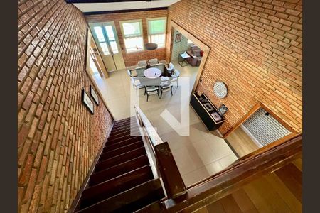 Sala 1 de casa para alugar com 3 quartos, 1000m² em São Luiz, Belo Horizonte