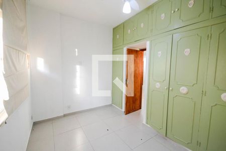 Quarto de apartamento para alugar com 2 quartos, 50m² em Pechincha, Rio de Janeiro