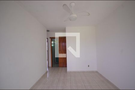 Sala de apartamento para alugar com 2 quartos, 60m² em Campo Grande, Rio de Janeiro