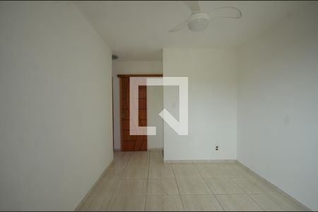 Sala de apartamento para alugar com 2 quartos, 60m² em Campo Grande, Rio de Janeiro