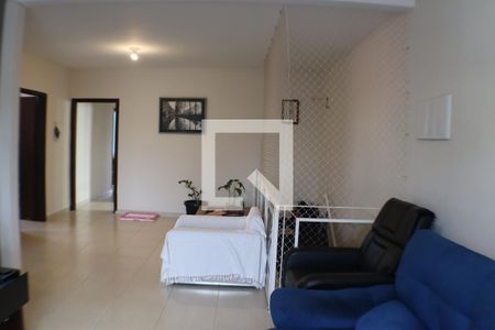 Sala de casa à venda com 4 quartos, 360m² em Vila Pindorama, Barueri