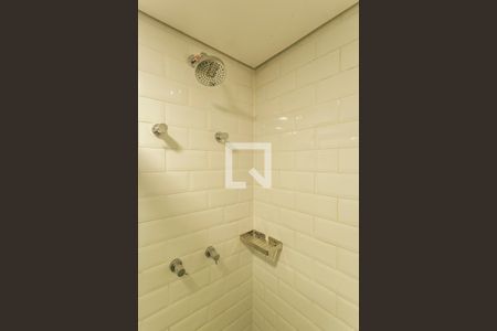 Banheiro de kitnet/studio para alugar com 1 quarto, 40m² em Itaim Bibi, São Paulo