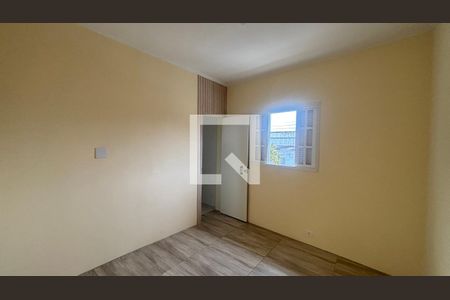 Suite de casa de condomínio à venda com 2 quartos, 80m² em Jardim Stetel, Santo André