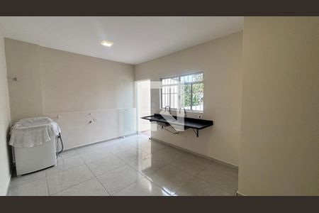Cozinha de casa de condomínio à venda com 2 quartos, 80m² em Jardim Stetel, Santo André