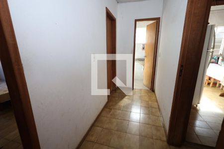 Corredor de casa à venda com 3 quartos, 150m² em Jardim Ana Lúcia, Goiânia