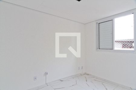 Quarto 1 de apartamento à venda com 2 quartos, 44m² em Jardim Iris, São Paulo