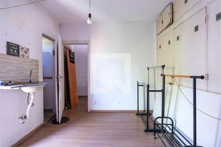 Casa à venda com 4 quartos, 210m² em Brooklin, São Paulo