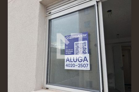 Placa de apartamento para alugar com 2 quartos, 45m² em Parque Sao Rafael, São Paulo