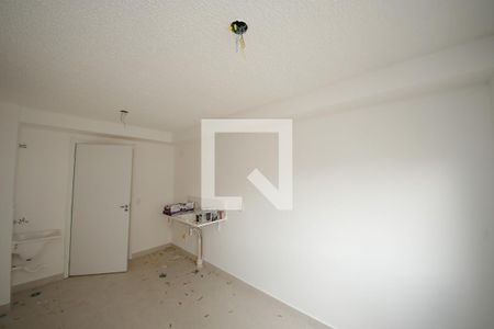 Sala/Cozinha de apartamento para alugar com 2 quartos, 45m² em Parque Sao Rafael, São Paulo