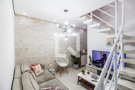 Sala de casa à venda com 4 quartos, 202m² em Jardim Tupanci, Barueri