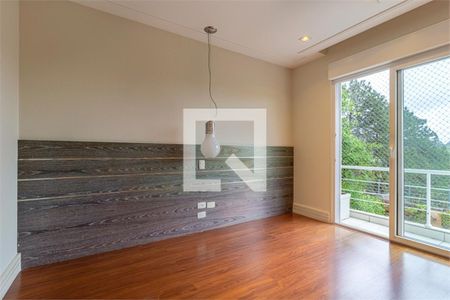 Casa à venda com 4 quartos, 471m² em Chácara Monte Alegre, São Paulo