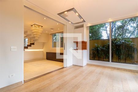 Casa à venda com 4 quartos, 471m² em Chácara Monte Alegre, São Paulo