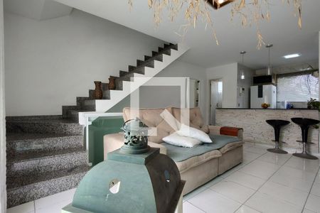 Sala de casa de condomínio à venda com 2 quartos, 200m² em Taquara, Rio de Janeiro