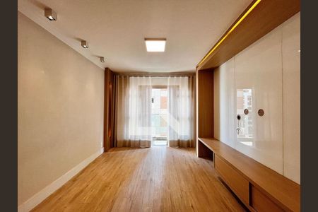 Sala de apartamento para alugar com 3 quartos, 115m² em Centro, Campinas