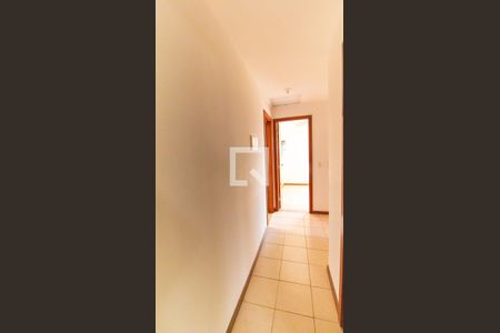 Corredor de casa de condomínio à venda com 4 quartos, 136m² em Pendotiba, Niterói