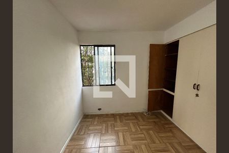Quarto 1 de apartamento para alugar com 2 quartos, 61m² em Del Castilho, Rio de Janeiro
